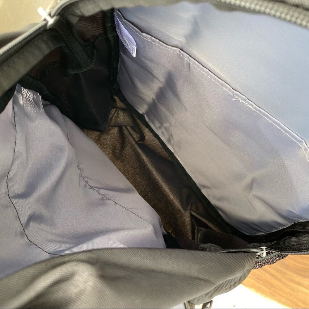 NWOT ADIDAS LOS ANGELES LA KINGS NHL Backpack in Black - Picture 5 of 7